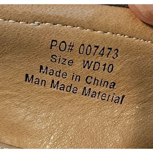 Journee Collection Women's Ericka Flat Loafers Size WD10 Tan Faux Vegan Leather - Picture 7 of 9